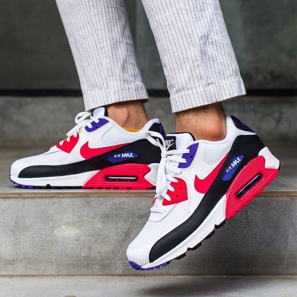 NIKE Air Max 90 Sneakers - Picture 11 of 13
